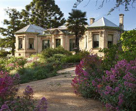 Buda Historic Home & Garden - Accommodation Asia 0
