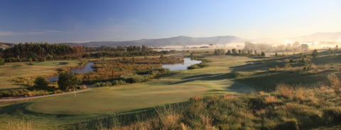 Yering Meadows - Accommodation Guide 0