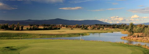Yering Meadows - Accommodation Guide 1