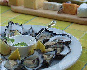 Oyster Shed On Wray Street - Accommodation Asia 0