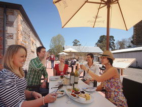 Johnston Oakbank Cellar Door - Accommodation Asia 0