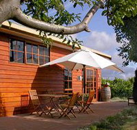 Brook Eden Vineyard - Accommodation China