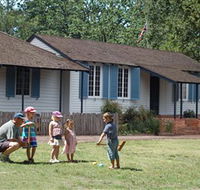 La Trobe's Cottage - Accommodation Guide