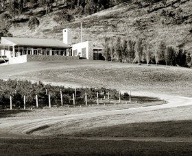 Logan Wines - Accommodation Asia 2