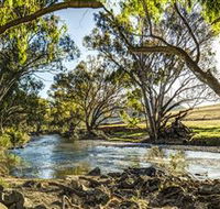 Snowy Valleys Way Touring Route - Accommodation Guide