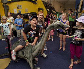 National Dinosaur Museum - Accommodation Asia 0