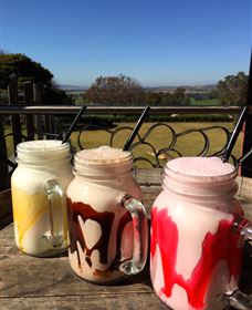Hollydene Estate Wines And Vines Restaurant - Accommodation Guide 6