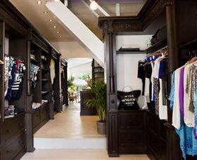 IV COLLECTIVE - Accommodation China 0