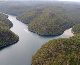 Australia By Air - Accommodation Guide 3