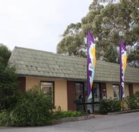 David Sumner Gallery - Accommodation Guide