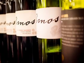 Howard Vineyard - Accommodation Guide 3