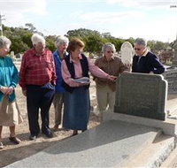 Wentworth Cemetery - Accommodation Guide