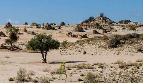 Walls Of China - Accommodation Guide 2