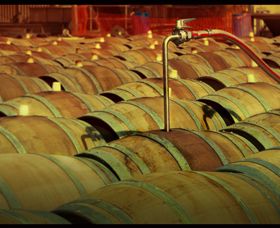 Andrew Peace Wines - Accommodation Guide 6