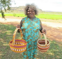 Injalak Arts and Crafts - Accommodation Guide