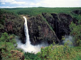 Wallaman Falls, Girringun National Park - Accommodation Guide 0