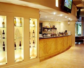 Finz Restaurant And Bar - Accommodation China 0