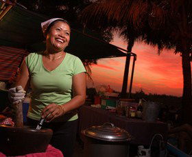 Mindil Beach Sunset Markets - Accommodation China 1