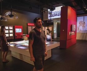 Defence Of Darwin Experience - Accommodation China 1