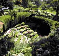 Umpherston Sinkhole - Accommodation Asia