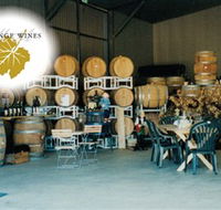 Melange Wines - Accommodation Guide