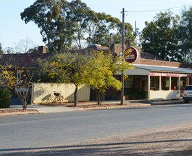 Tallimba Hotel - Accommodation Guide 1