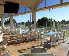 Moama Sports Club - Accommodation Guide 1