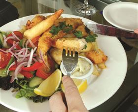 Moama Sports Club - Accommodation Guide 3