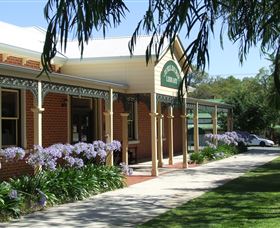 Jerilderie Library - Accommodation Guide 0