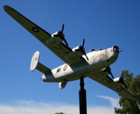 Tocumwal Historic Aerodrome Museum - Accommodation China 0
