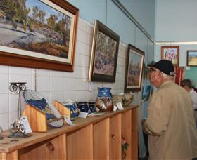Peak Hill Art Gallery - Accommodation Guide 1