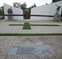 Shepparton Cenotaph - Accommodation Guide