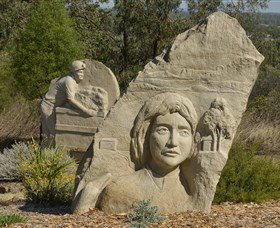 Heritage Sculptures At Pensioners Hill Lookout - Accommodation Asia 0