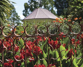 Albury Botanic Gardens - Accommodation Guide 6