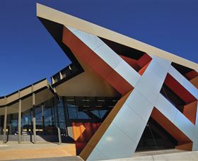 Albury Library Museum - Accommodation Guide 2