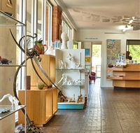 GIGS - Gateway Island Gallery and Studios - Accommodation Guide