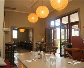 Gerry's @ The Commercial Hotel - Accommodation Guide 3