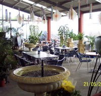 Warwicks Gardens Galore - Accommodation Guide