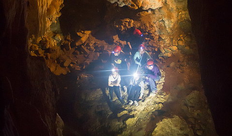 Dennings Labyrinth - Accommodation Asia 1