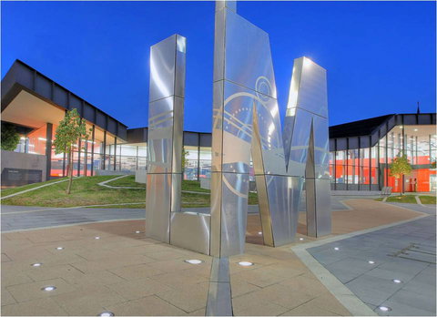 Albury Library Museum - Accommodation Guide 5