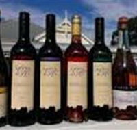 Camyr Allyn Winery - Accommodation Guide