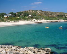 Dynamite Bay - Accommodation Guide 0