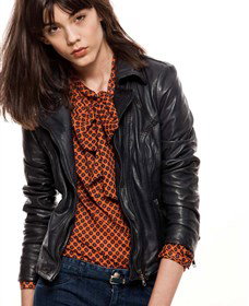 Reads Of Woollahra - Accommodation Asia 1