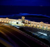 Newcastle Ocean Baths - Accommodation Guide