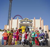 Warner Bros. Movie World - Accommodation Guide