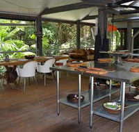 Tenteram Fine Foods Cooking School - Accommodation Guide