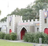 Macadamia Castle - Accommodation Guide