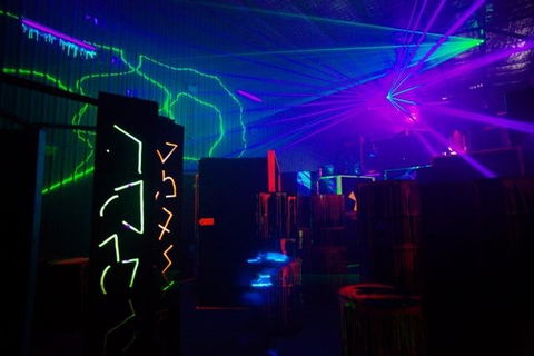 Centre Of Gravity - Accommodation Asia 13