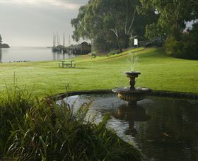 Richard Gutteridge Gardens - Accommodation Asia 0