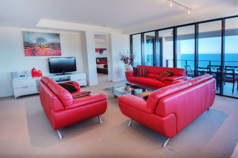Ultra Broadbeach - Accommodation China 18